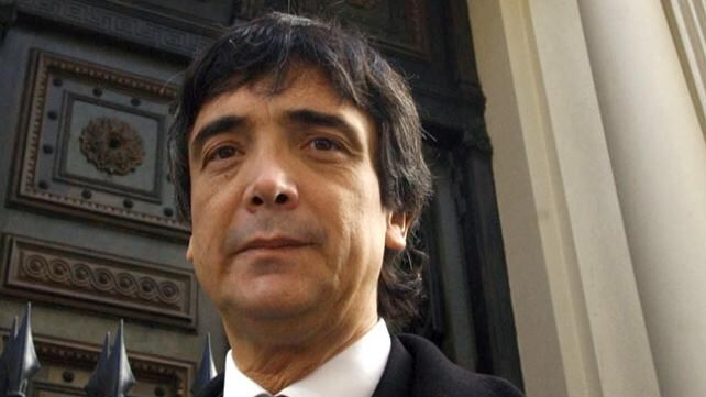 Nito Artaza tiene algunas deudas pendientes