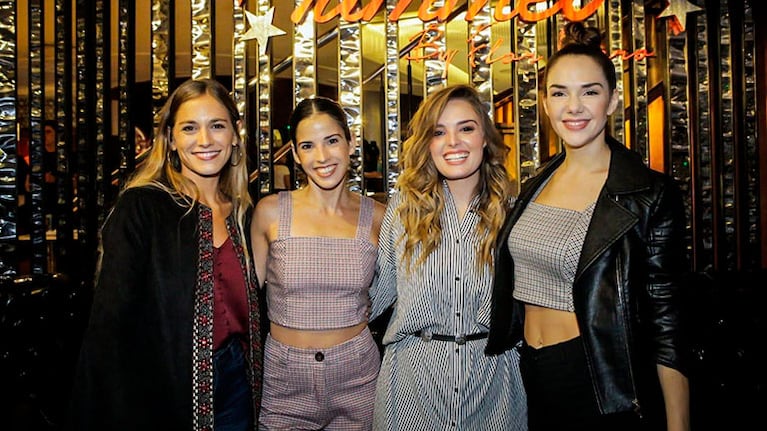 Noche de amigas top en la presentación de Flor Otero