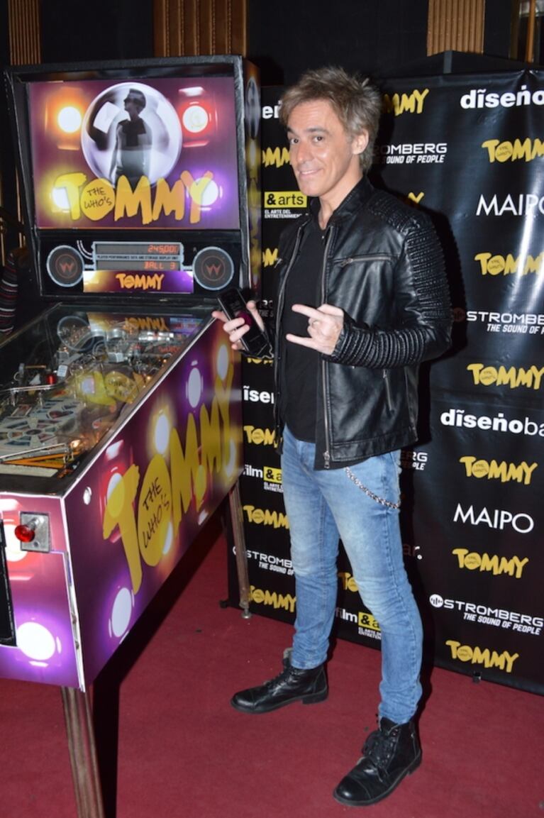 Noche de amigos famosos en el estreno de Tommy, la ópera rock dirigida por Diego Ramos