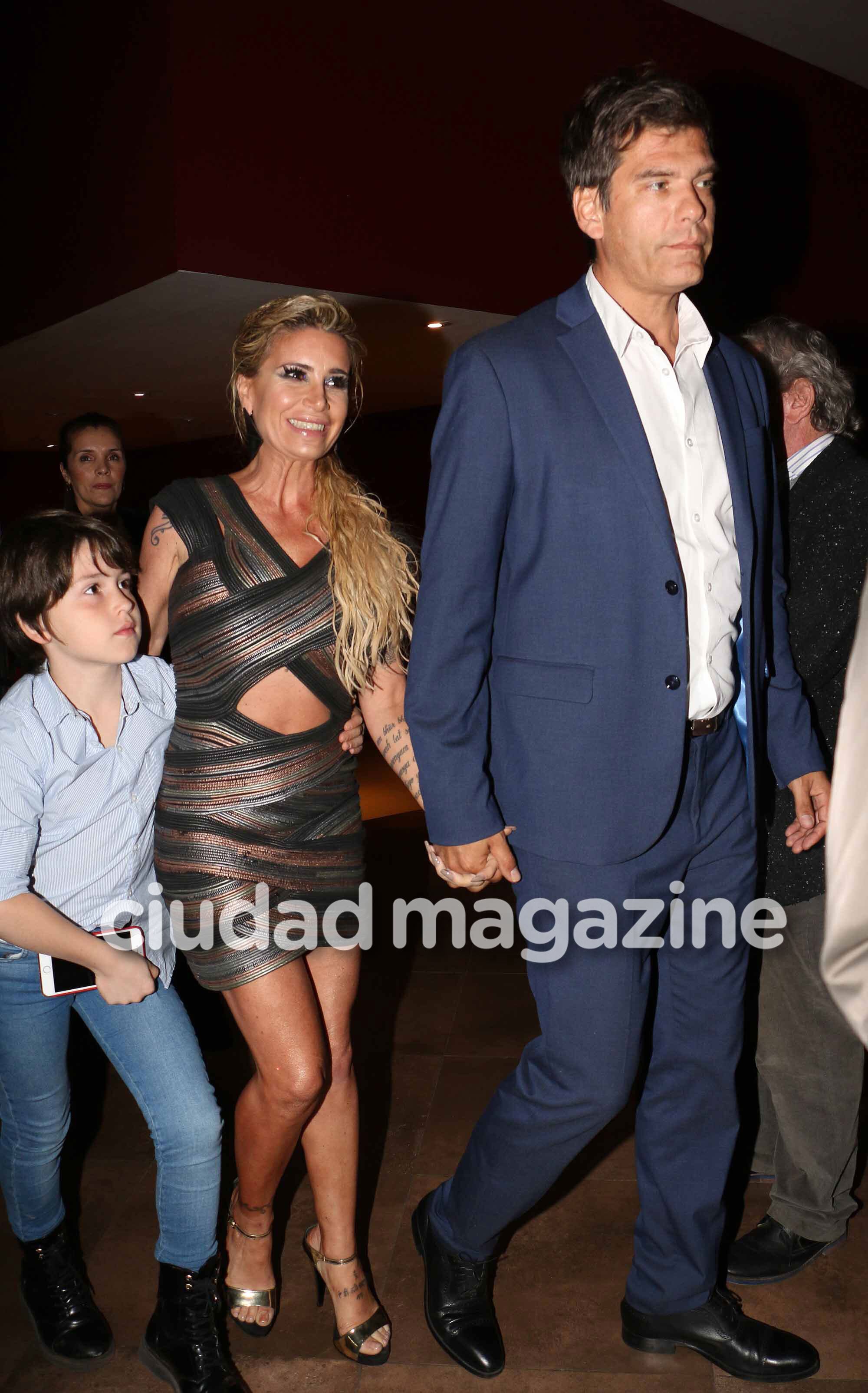 Noche de famosos en el estreno de El Potro. (Foto: Movilpress)