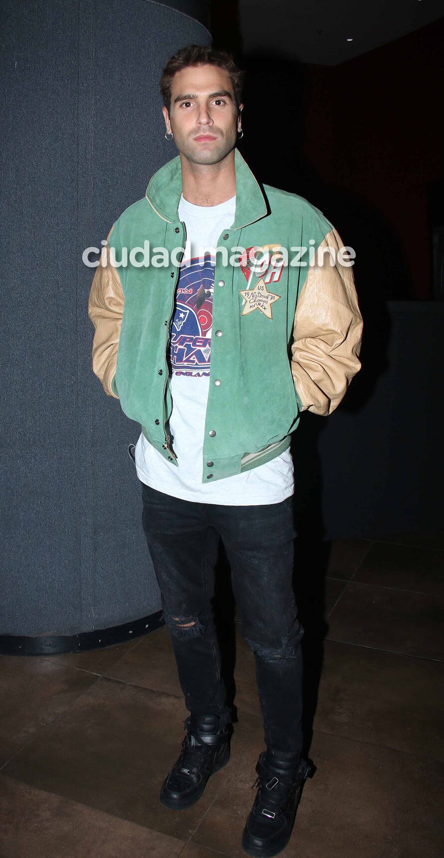 Noche de famosos en el estreno de El Potro. (Foto: Movilpress)