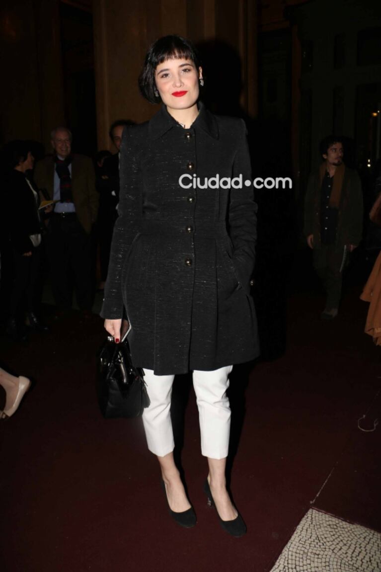 Noche de música y parejas top en la Gala Azul del Teatro Colón: mira las fotos de los famosos