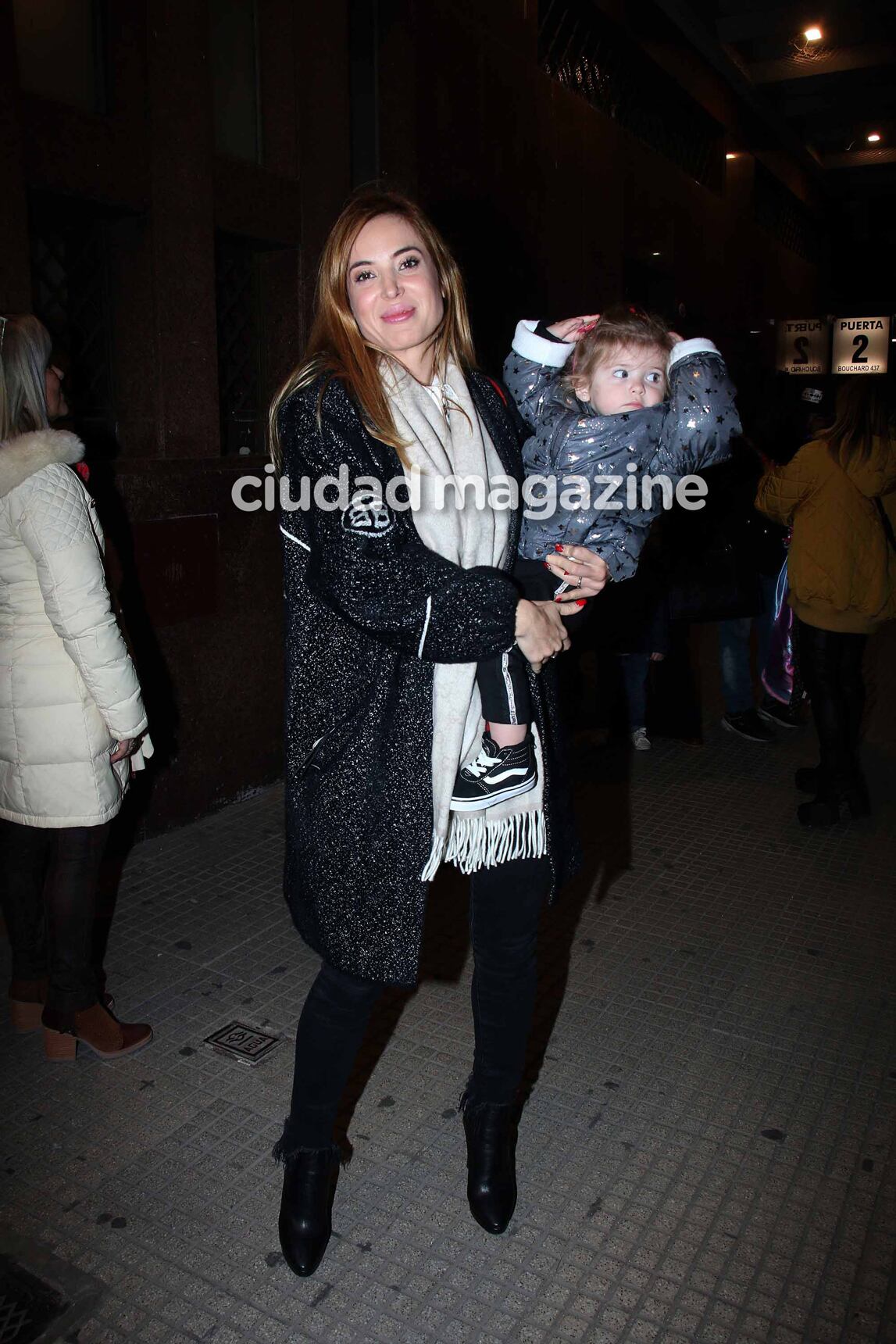 Noche en familia y muchas estrellas en el estreno de Disney On Ice. (Foto: Movilpress)