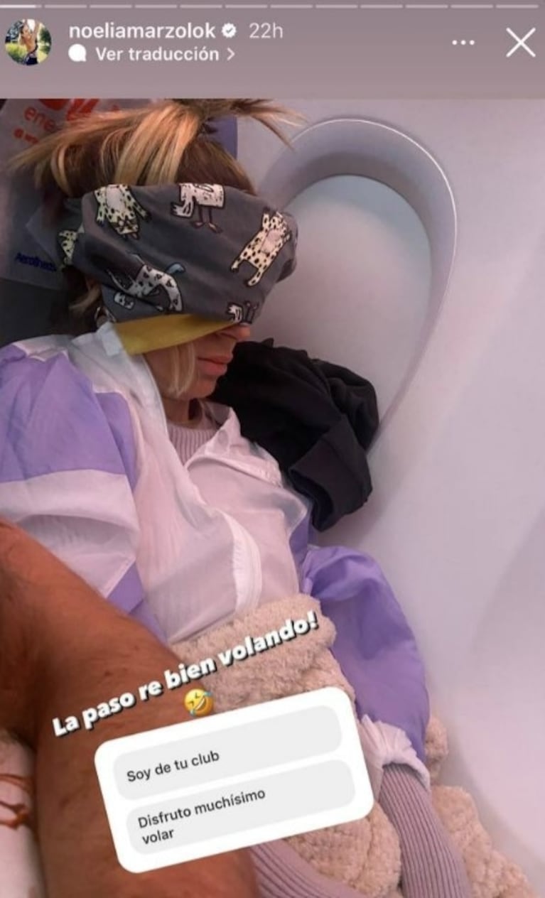 Noelia Marzol reveló lo mal que la pasa viajando en avión con una foto en pleno vuelo