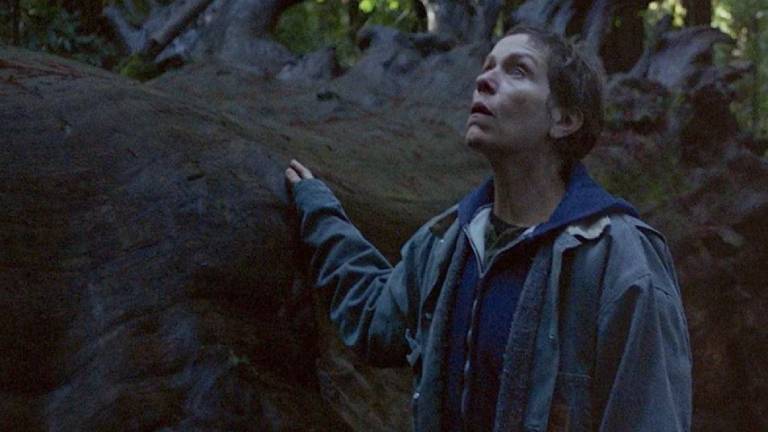 Nomadland se consagra como mejor película en los Globos de Oro