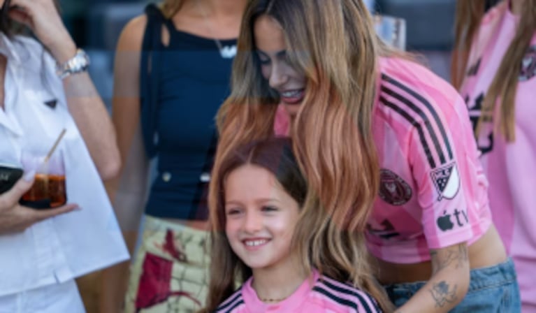 ¿Nueva bailarina de Futttura? Francesca, la hija de Rodrigo De Paul brilló junto a Tini Stoessel en un ensayo