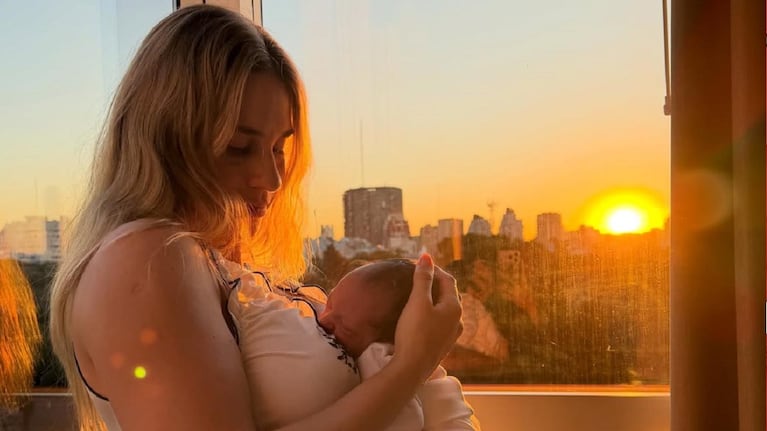 Nuevas fotos de Julieta Puente y su hija Serena