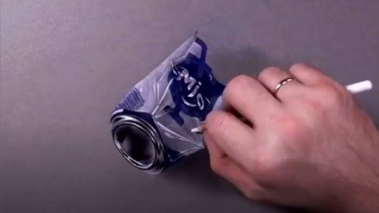 ¿Objeto o dibujo?: este artista es experto en dar vida a sus dibujos hasta confundirlos con la realidad