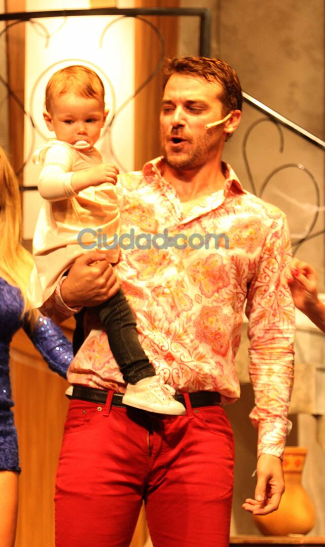 Olivia Alfonso con Pedro.  (Foto: Movilpress)