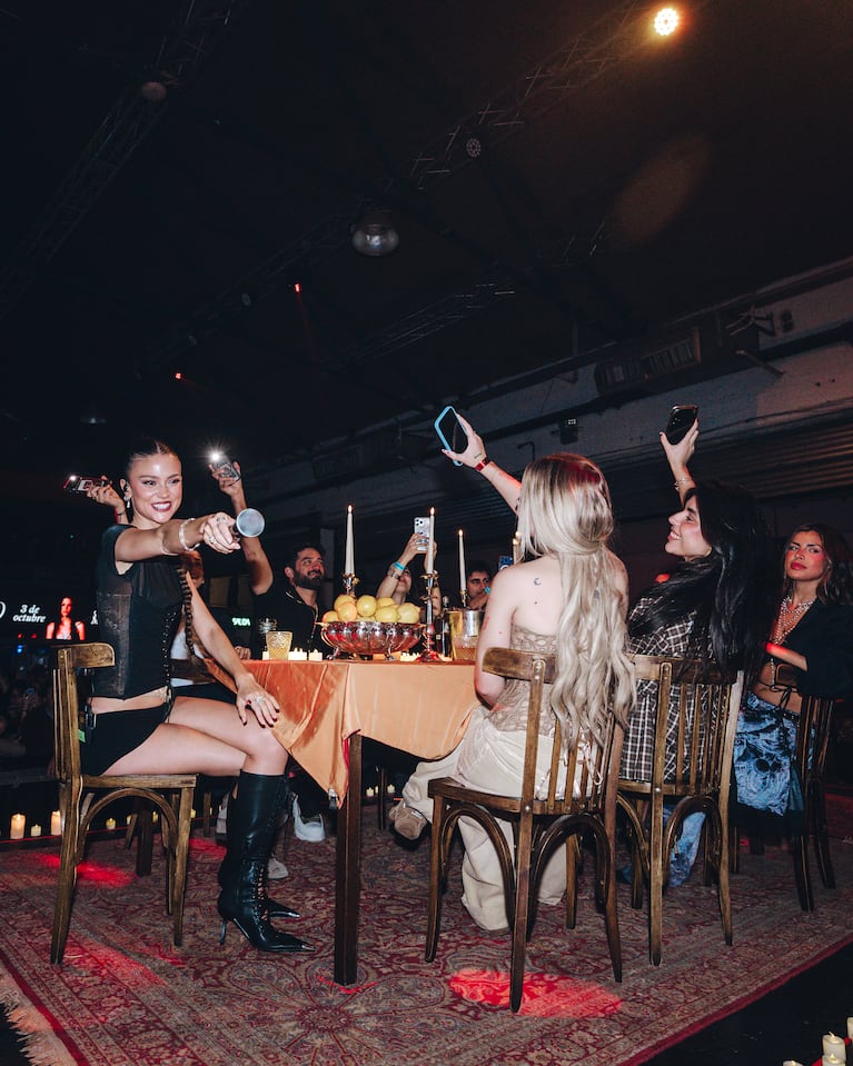 Olivia Wald hizo arder el Art Media: cierre de gira emocionante (Fotos de prensa)