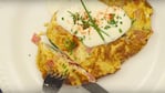 Omelette de cebolla y salamín, una receta sabrosa y energética, para disfrutar. Foto: Cucinare TV