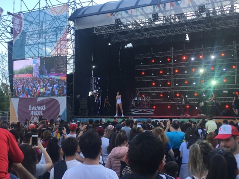Oriana la rompió en los Juegos Olímpicos de la Juventud... ¡y Gabriela Sabatini la ovacionó en la platea!