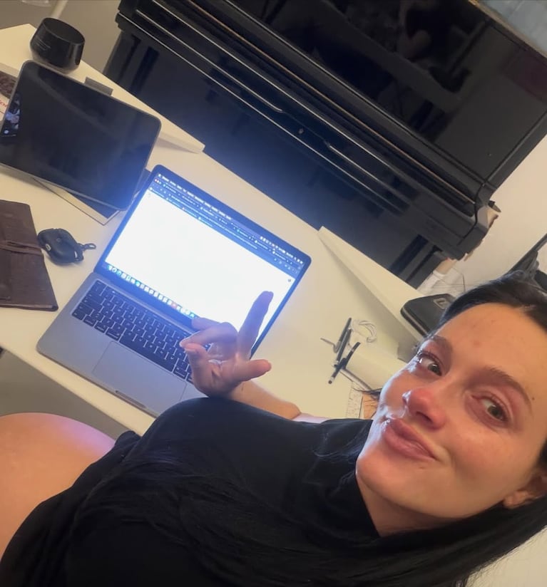 Oriana Sabatini celebró la preventa de su primer libro (Foto: Instagram/@orianasabatini).