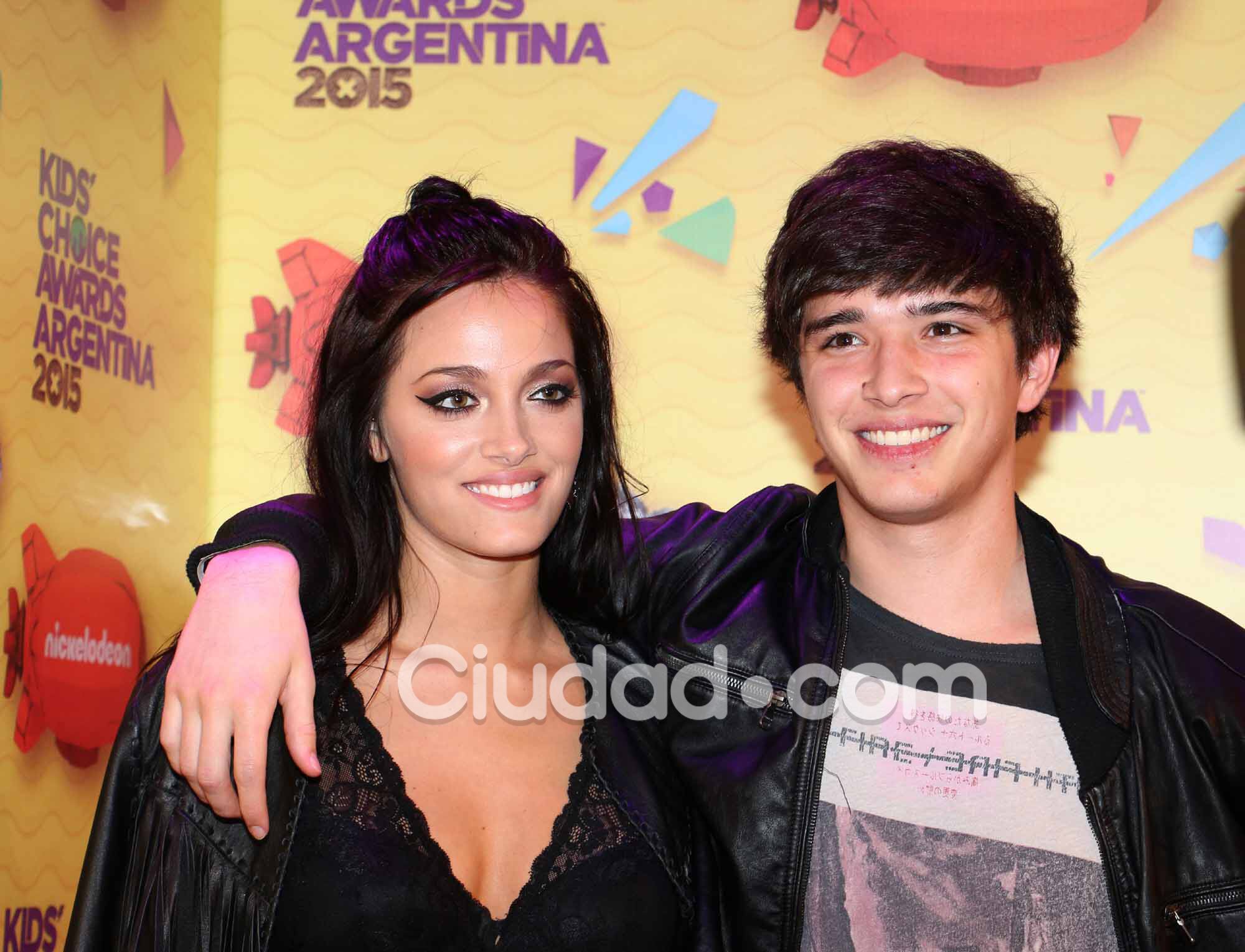 Oriana Sabatini y Julián Serrano, la pareja más cool de los KCA. (Foto: Movilpress-Ciudad.com)