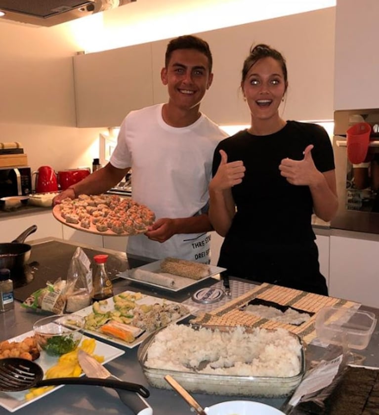 Oriana Sabatini y Paulo Dybala, expertos en la cocina japonesa: "MasterChef sushi"