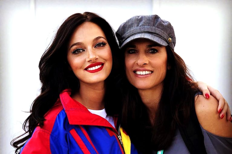Oriana Sabatini y su tía Gabriela 