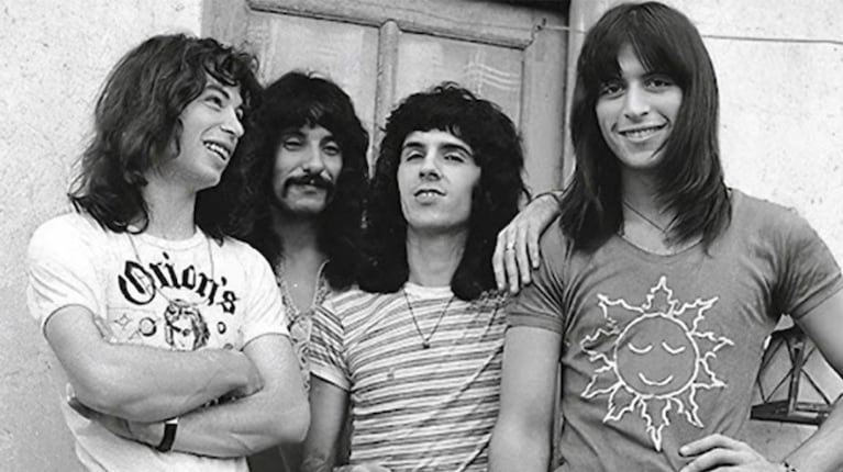 Orions. En la foto, Adrián Bar junto a sus compañeros de banda.