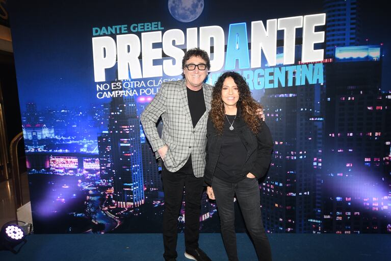 Oscar Mediavilla y Patricia Sosa