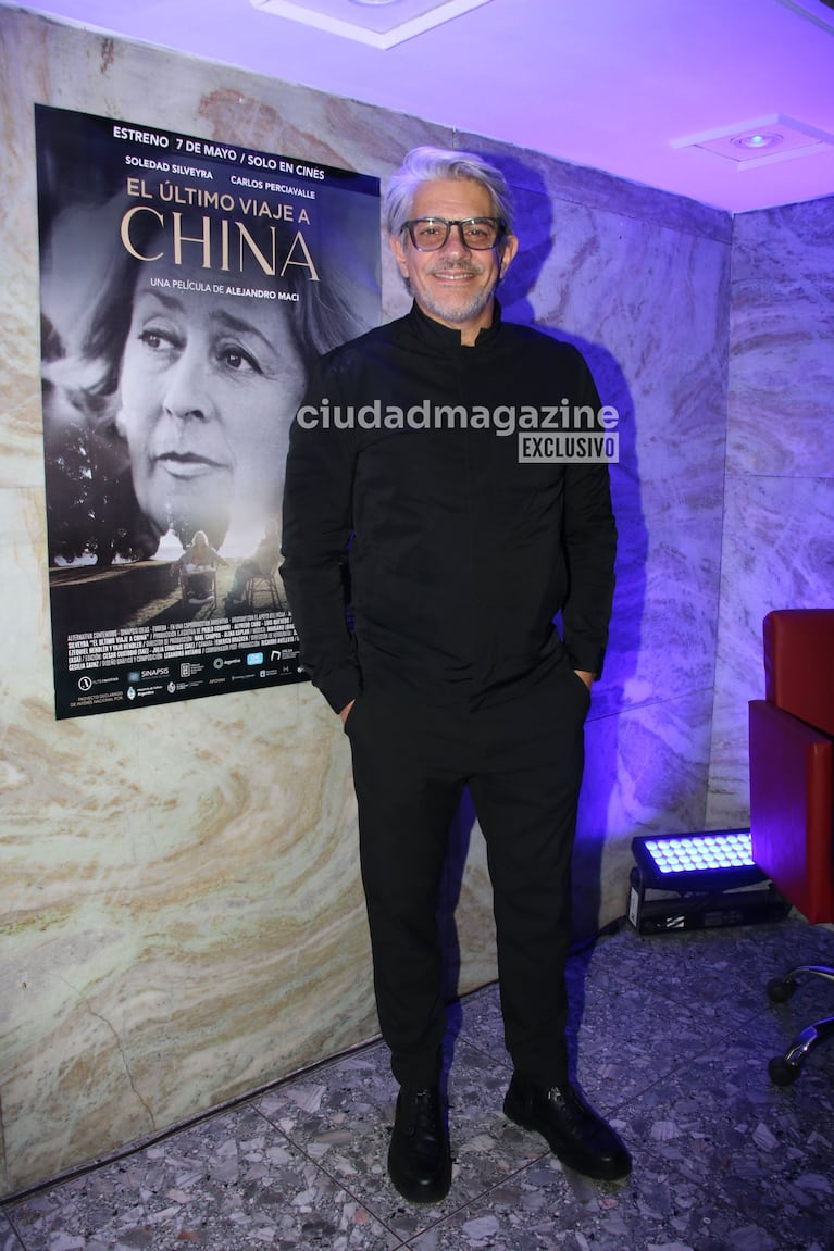 Pablo Echarri en el estreno del documental de la vida de China Zorrilla (Fotos: Movilpress).