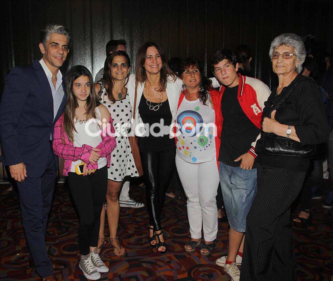 Pablo Echarri, Nancy Dupláa, Morena y más familia. (Foto: Movilpress)