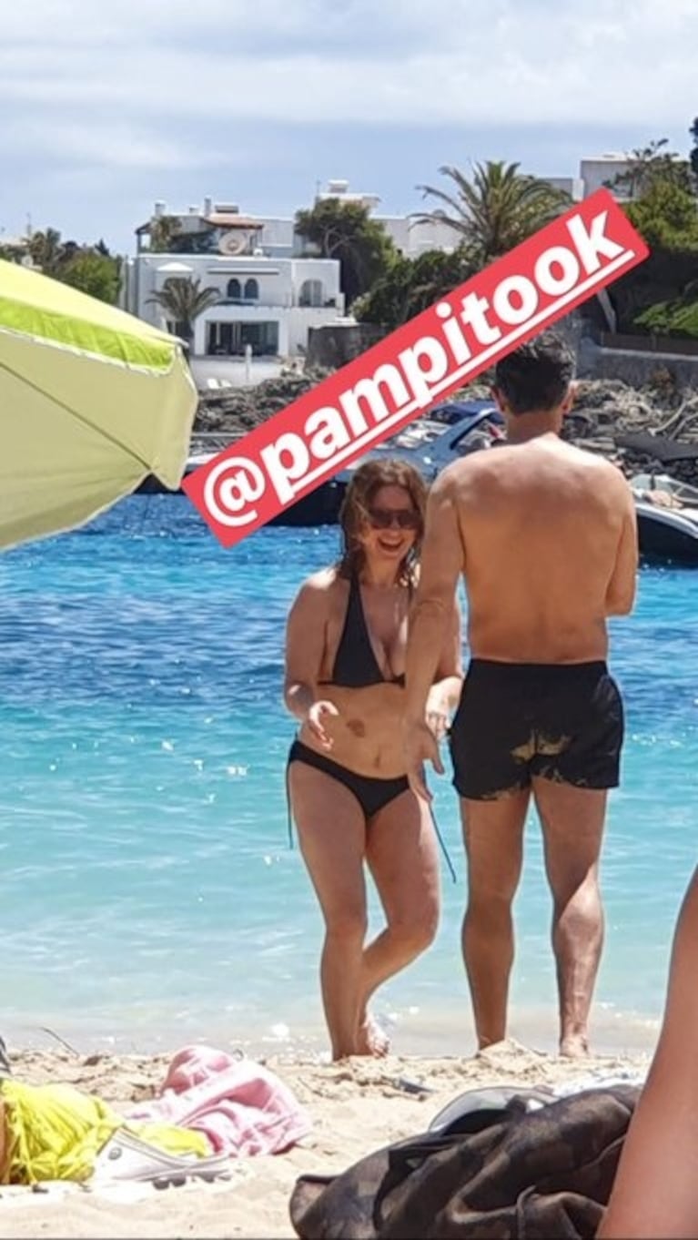 Pablo Echarri y Nancy Dupláa, mimosos disfrutando de sus días en las playas de Mallorca