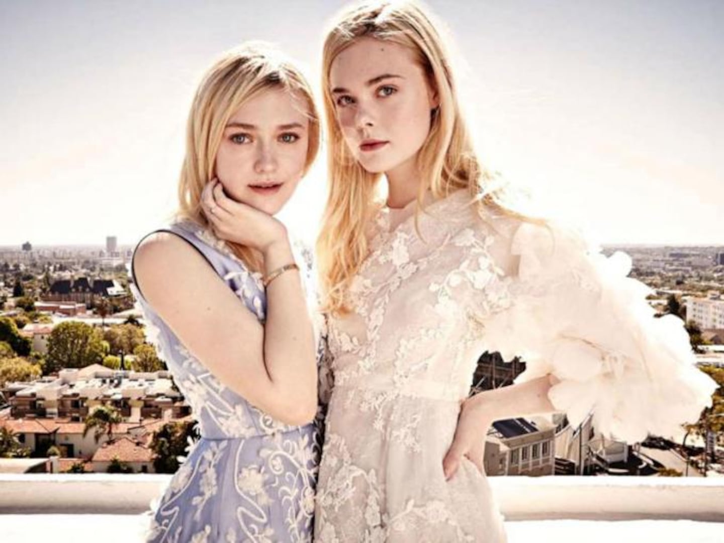 Padres de Dakota y Elle Fanning querían que sus hijas fuesen deportistas