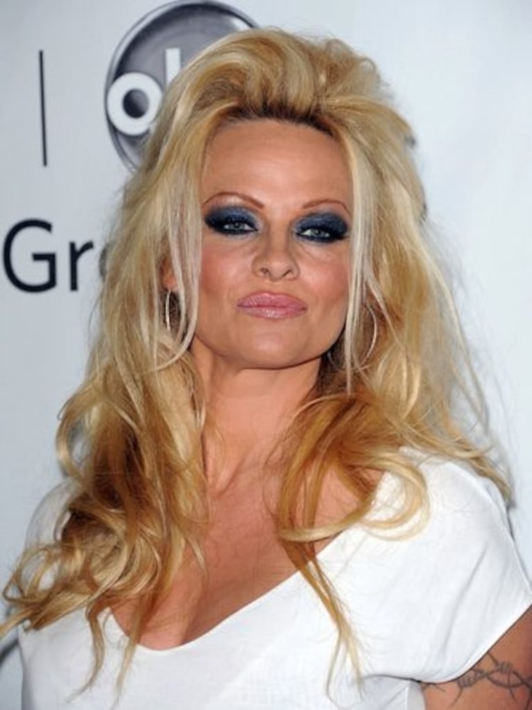 Pamela Anderson: sus extravagantes peinados