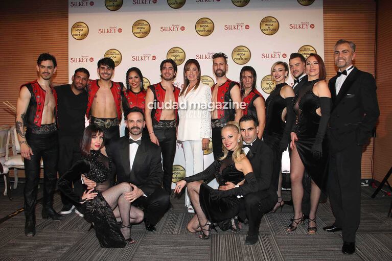 Pampas Bravas hizo su show en el desfile de Silkey Mundial (Foto: Movilpress)