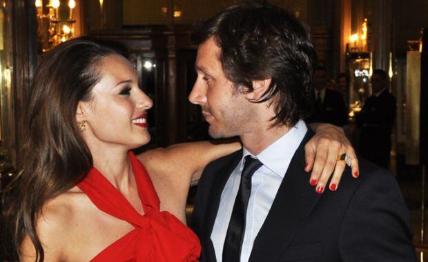 “Pampita” Ardohain y Benjamín Vicuña, en dulce espera. (Foto: Jennifer Rubio)