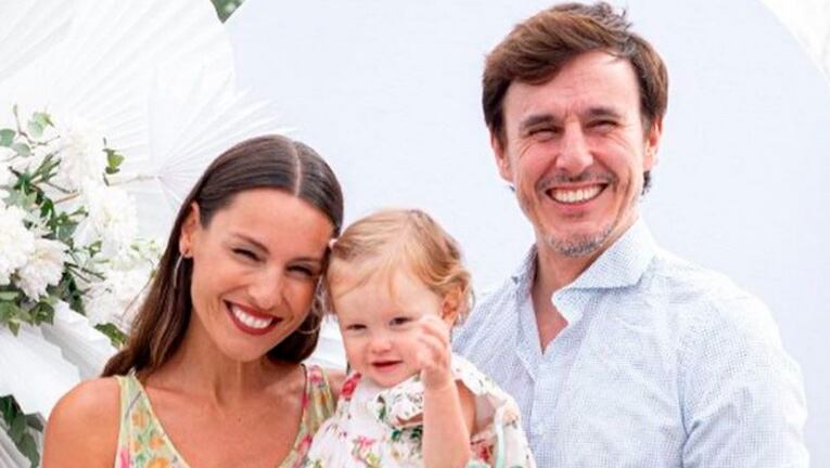 Pampita contó en qué consistió su tratamiento para quedar embarazada de Ana, su hija con Roberto García Moritán.