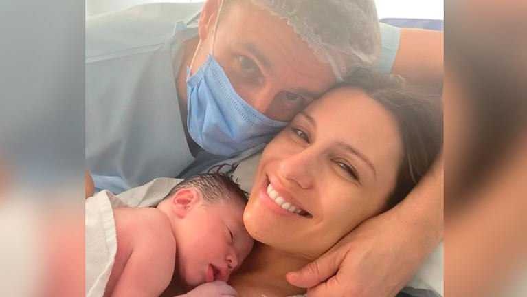Pampita contó que estuvo dispuesta a “poner el cuerpo” para traer a su hija Ana a este mundo.