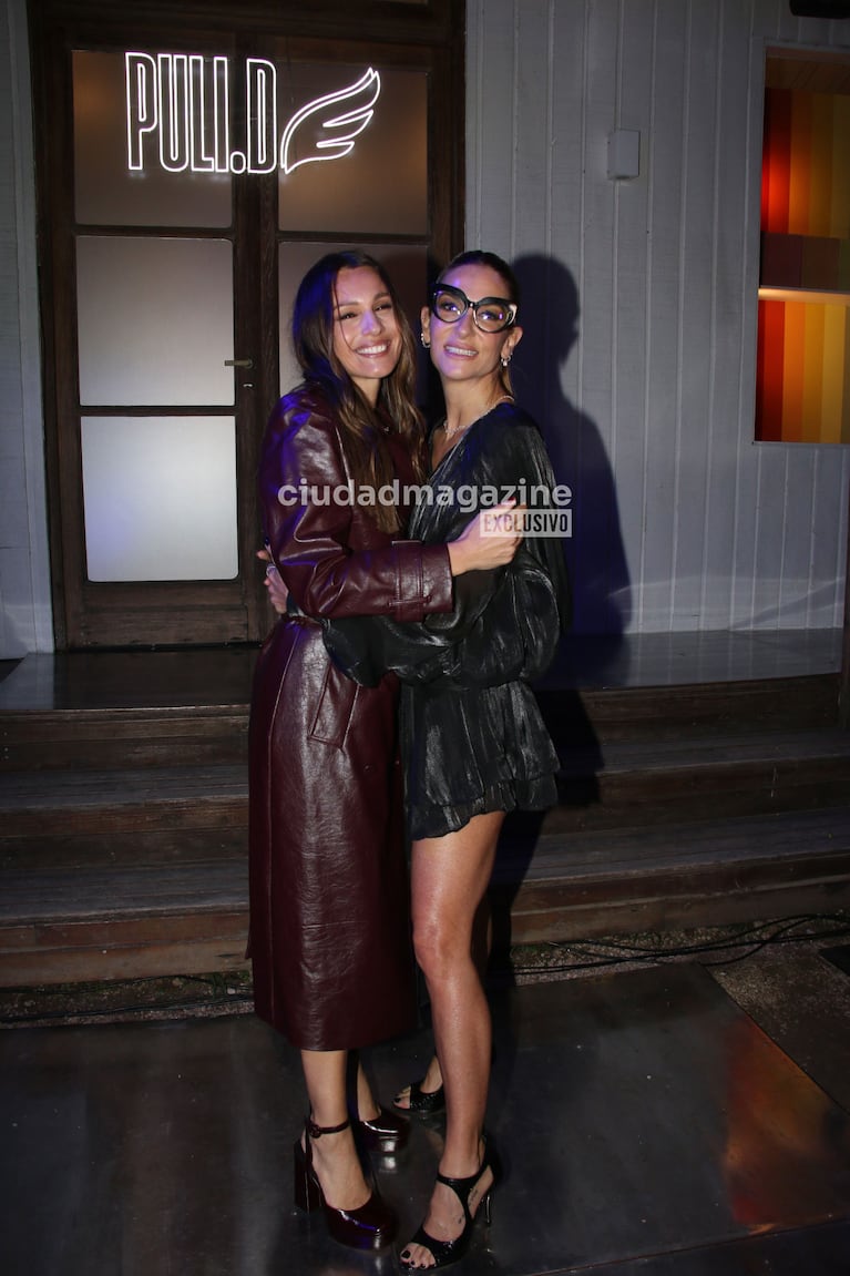 Pampita en el desfile de Puli Demaría (Foto: Movilpress).