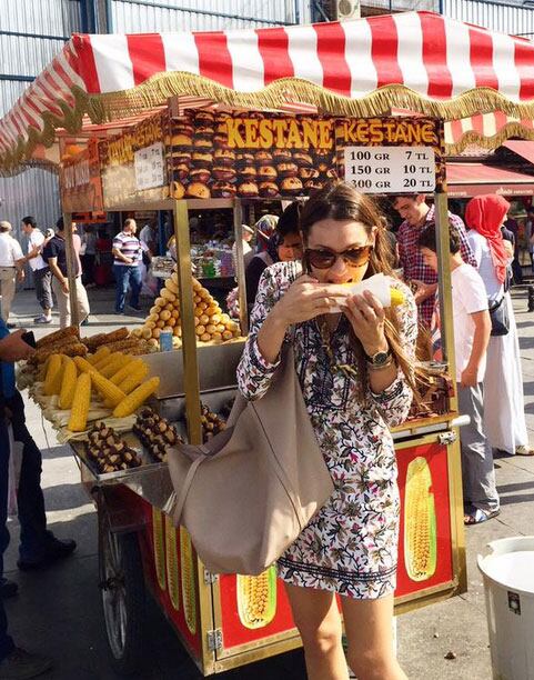 Pampita, en Turquía (Foto: Twitter)