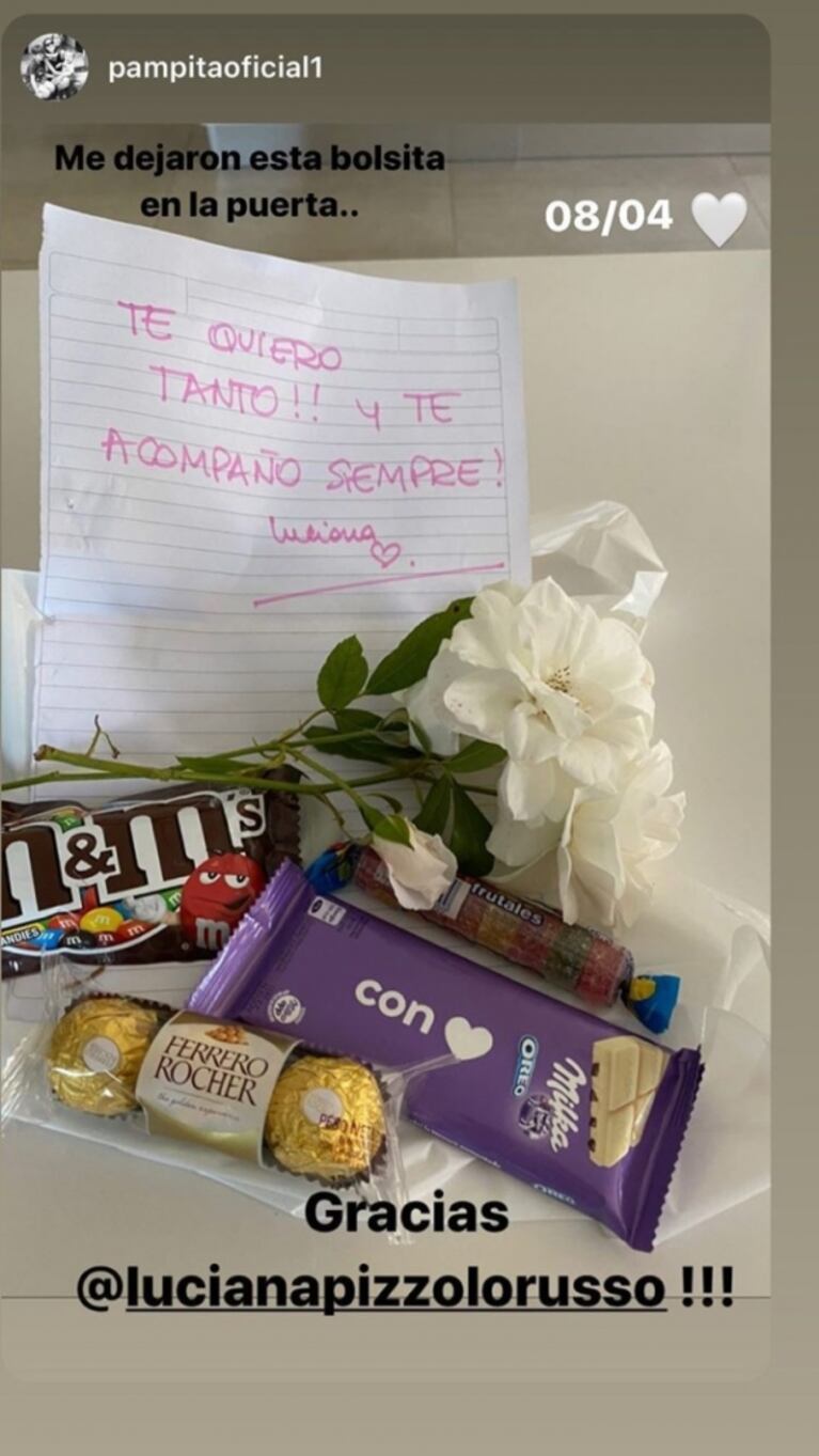 Pampita mostró el conmovedor gesto de una de sus amigas en el día en que conmemora a Blanca: "Me dejaron esta bolsita"