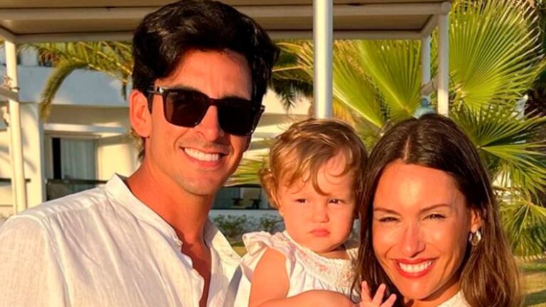 Pampita saludó a su hermano Guillermo por su cumple con una inédita foto retro de cuando eran niños.