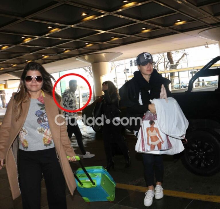 Pampita viajó a Mar del Plata… ¡y Nacho Viale la llevó a Aeroparque!