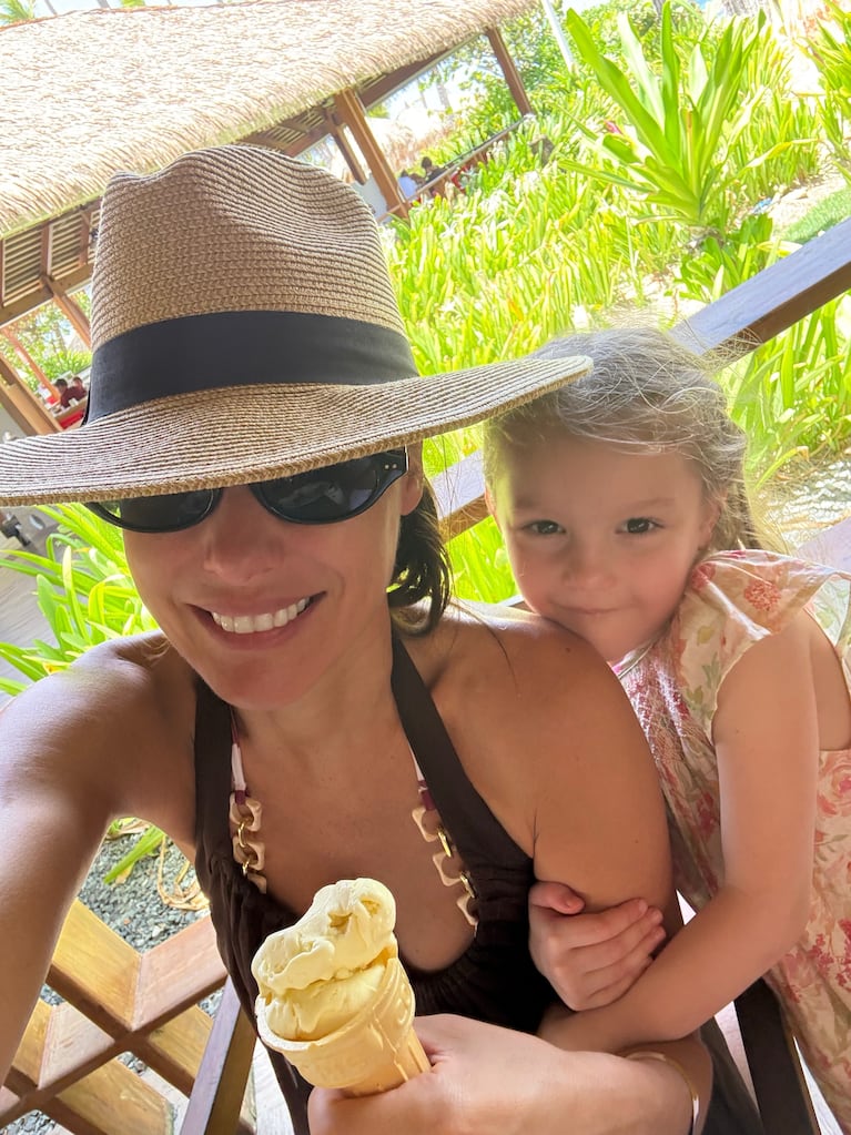 Pampita y Ana García Moritán en sus vacaciones familiares en Punta Cana (Foto: Prensa).