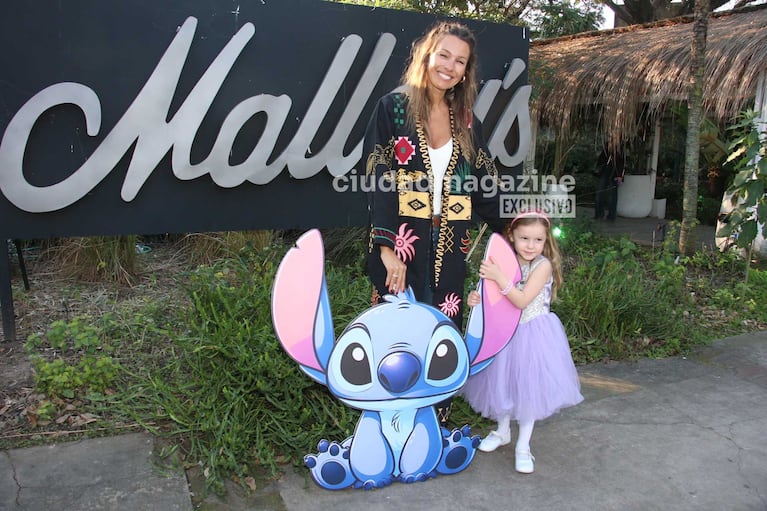 Pampita y Anita (Foto: Movilpress)