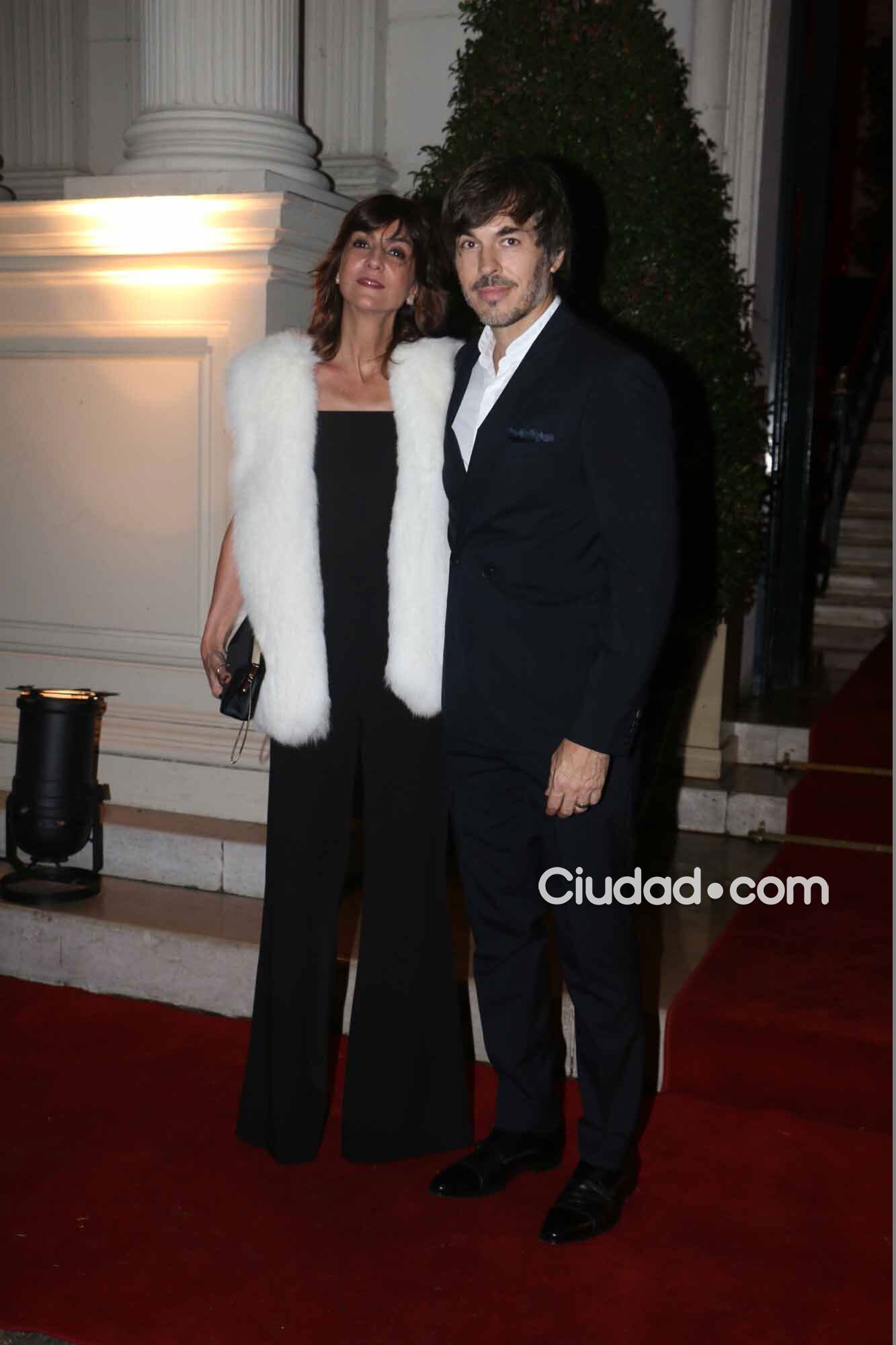 Pampita y Benjamín Vicuña festejaron sus 10 años de amor  (Foto: Movilpress)