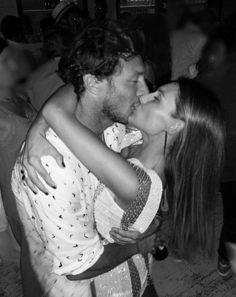 Pampita y el romántico posteo con el que anunciaba su reconciliación con Pico Mónaco 