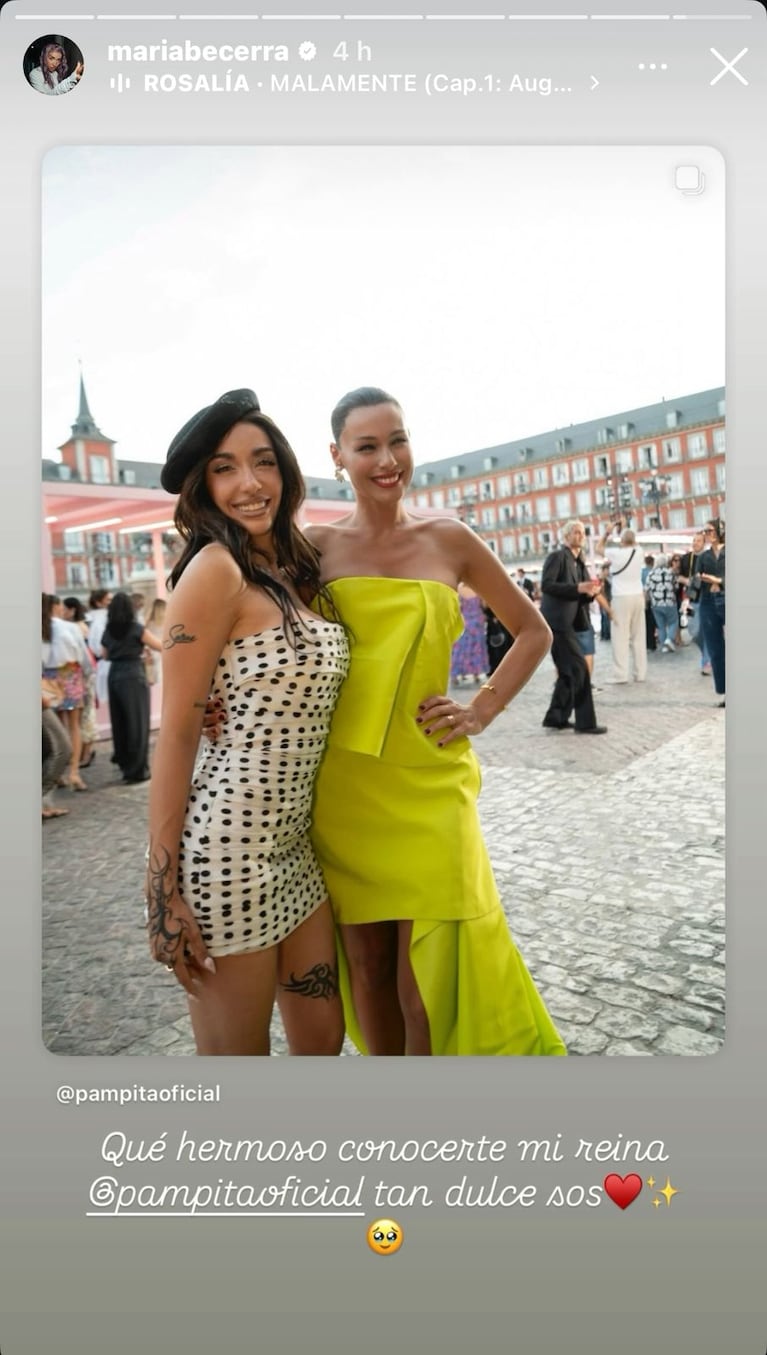 Pampita y María Becerra en el desfile de Carolina Herrera en Madrid (Foto: captura Instagram/@mariabecerra).