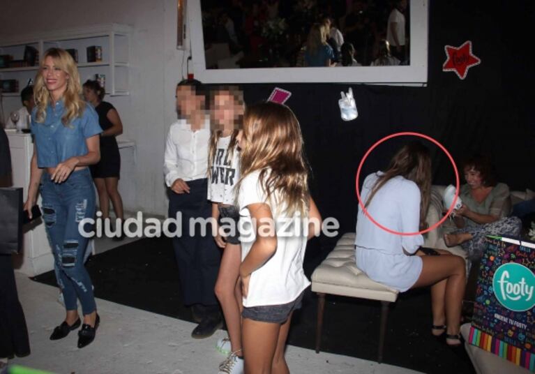 Pampita y Nicole Neumann coincidieron en un evento: las fotos del tenso momento