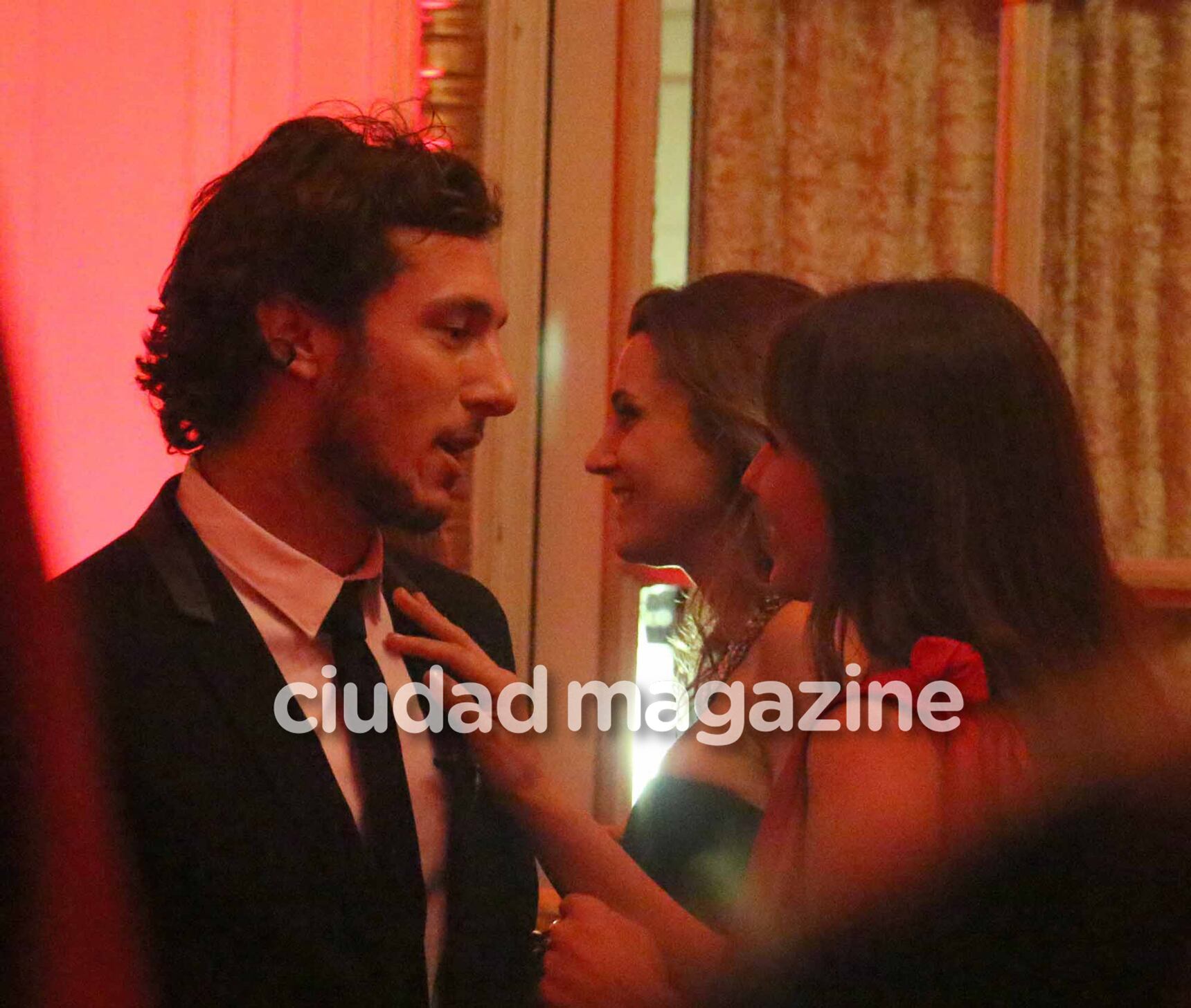 Pampita y Pico Mónaco impactaron en la noche porteña (Fotos: Movilpress).