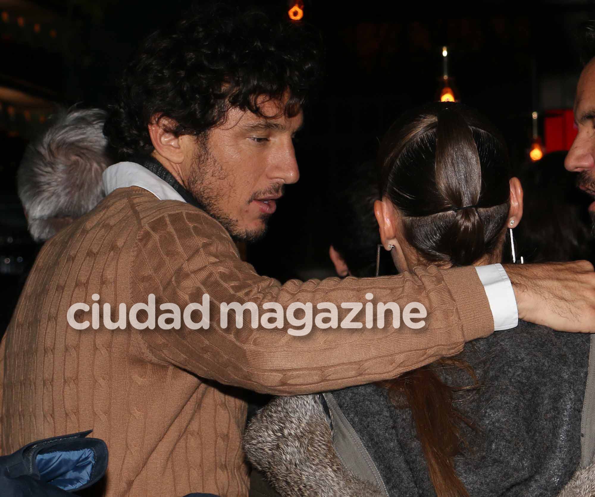 Pampita y Pico Mónaco, juntos y enamorados en la noche porteña  (Fotos: Movilpress).