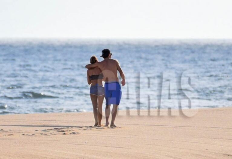 Pampita y Pico Mónaco se entrenan en las playas de Punta del Este: ¡pareja de lomazos!