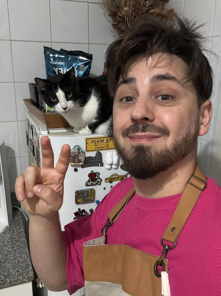 Pampito y Katito, el gato que era de Facu Estévez antes de conocerse. (Foto: @Pampitook)