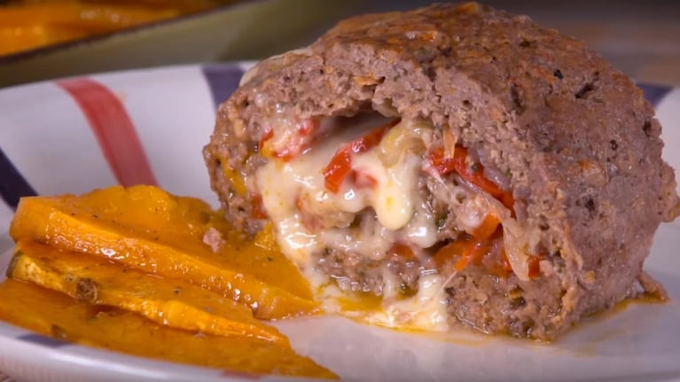 Pan de carne relleno. Foto: Cucinare.TV.