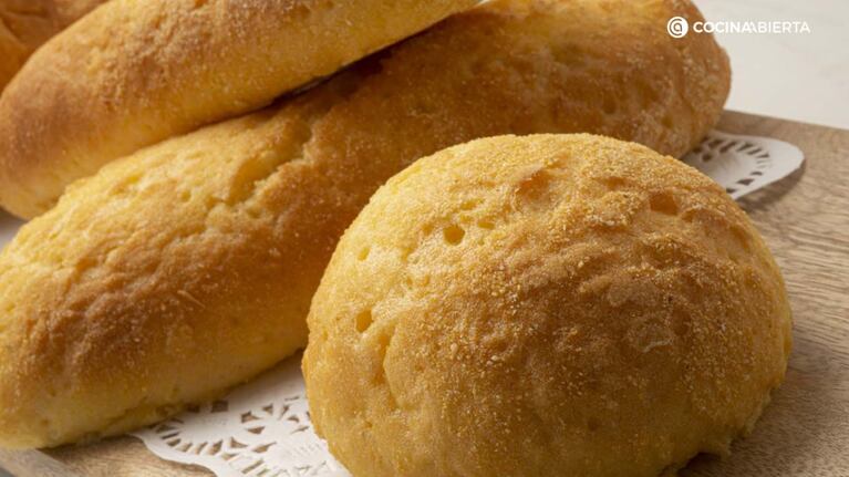 Panes de maíz: una delicia dorada y esponjosa para deleitarse