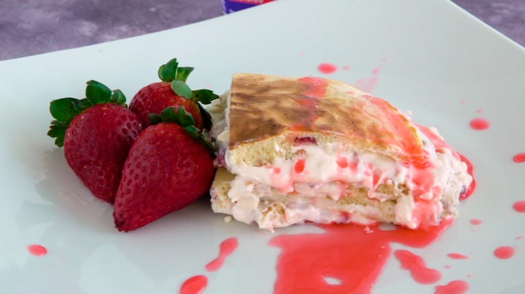 Panqueques con frutillas y queso crema: receta simple, paso a paso