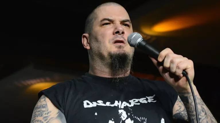 Pantera no podrá tocar en Alemania por un polémico saludo nazi de 2016